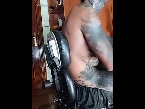 adictoalalujuria live cam preview