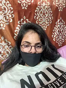 Sandhya_77 Live Webcam on Stripchat