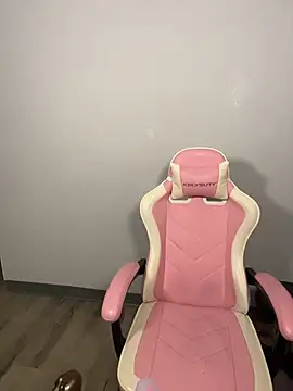 nyna_stax live cam preview