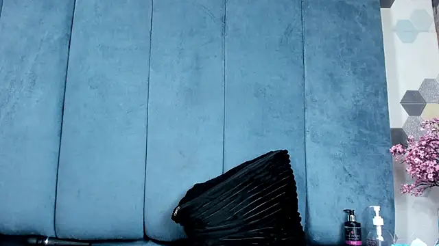 Megan_Thompson_ live cam on StripChat