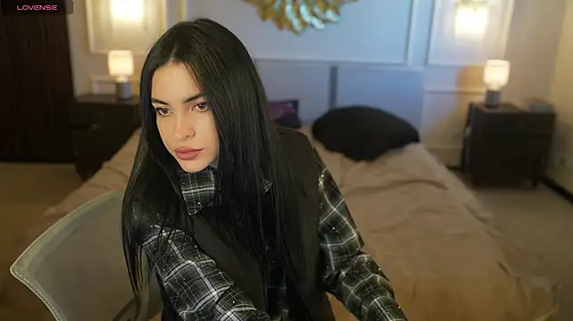 Tina_Breeze