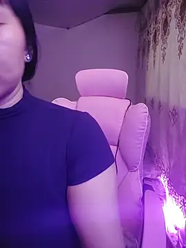 Yinzing_502 live cam preview