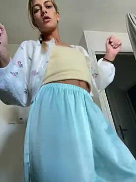 Bellalolahot