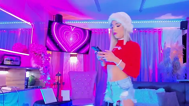 Queens_Wonders_Blonders