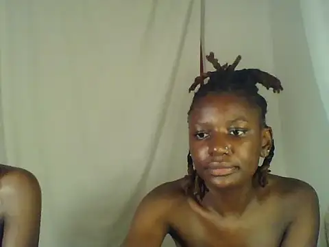 Sexyprettie live cam preview