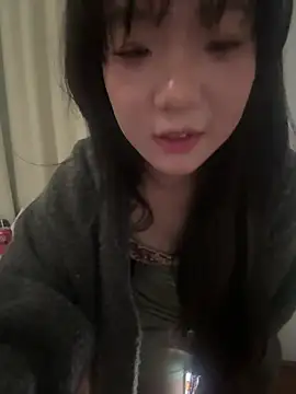 Tina-111 live cam preview