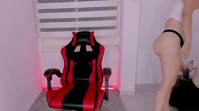 CherryVelvett33