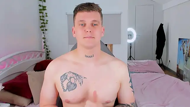HotVanee