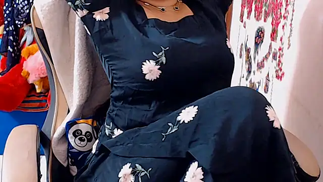 Cute_Shanaya_143