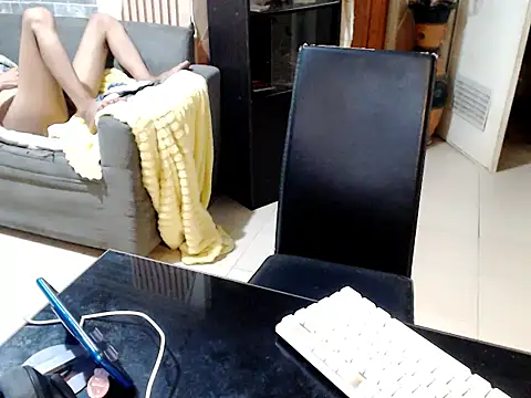 Trish_CurveCock live sex cam