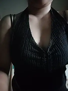 Yuga_mi live cam preview