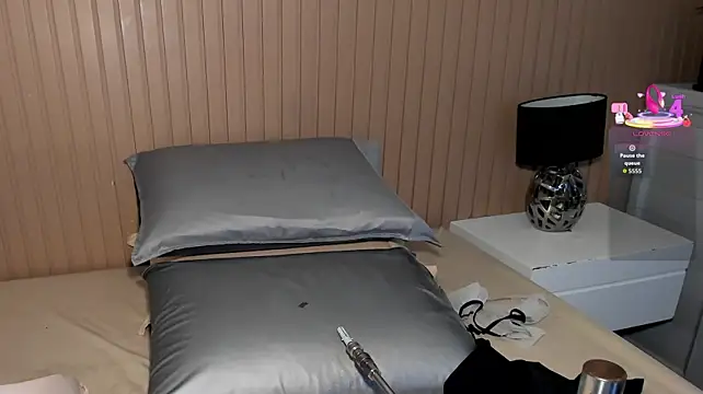 klhoe_boobs live cam preview