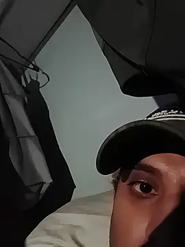 Deadzombie333 live cam on StripChat