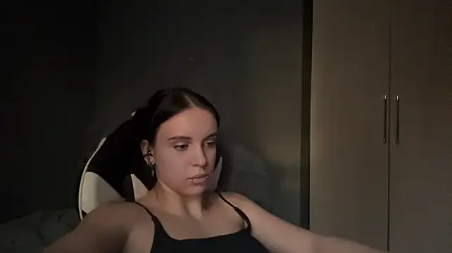 Hisaky webcam