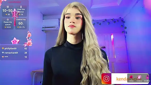 Sophiaa_doll_