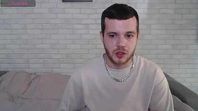 Alexxx_horny live cam on StripChat