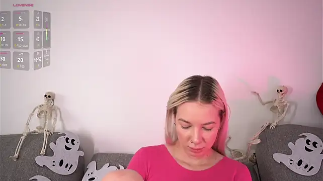 RanyThomson live cam on StripChat