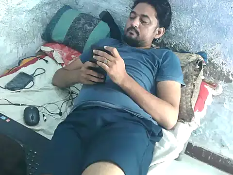 ROCOGUJUBULL webcam