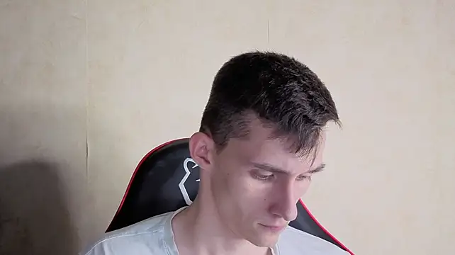 touch_me7 on Stripchat