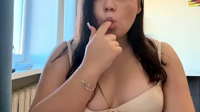 LianalimonLi live cam preview