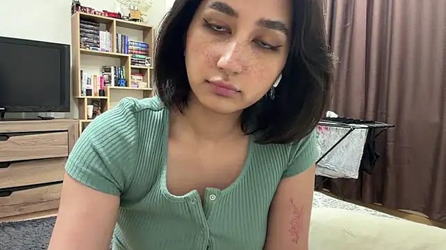 PaintedDisplay live cam on StripChat