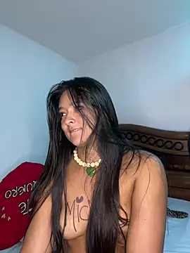 cristina1800 live cam preview
