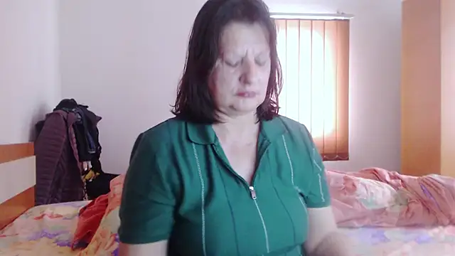 ExtasyMature live cam preview
