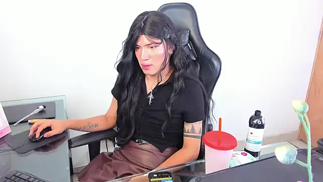 VeronikaBloom_ live cam preview