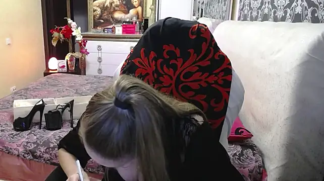 UrSecrettreasure888 live cam preview