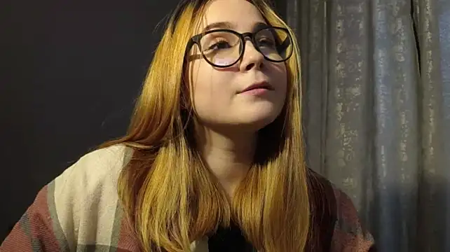 MayolaRucci live cam preview