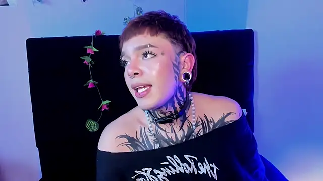 Cliffortt live cam preview