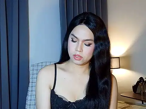 MistressLuna1 live cam preview