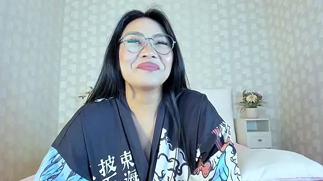 NatsumiHun live cam preview