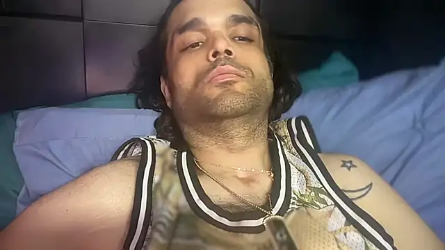 icebergslim281 live sex cam