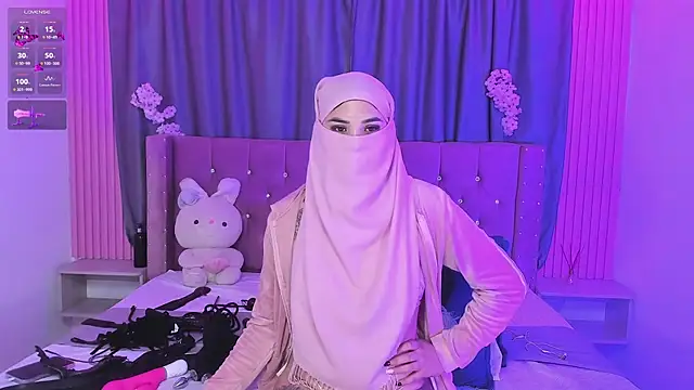 Nayla-Mouna live cam preview