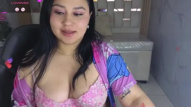 Zarath_tf live cam on StripChat