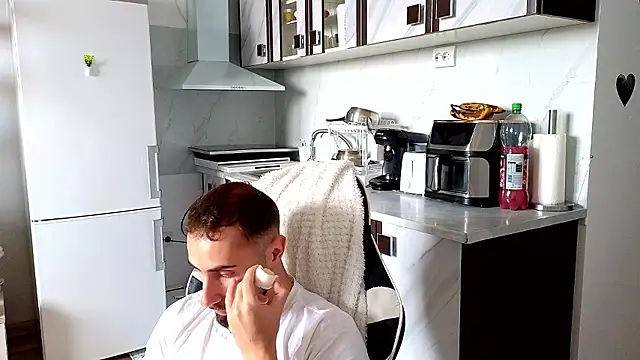 RyanStorm_ live cam on StripChat