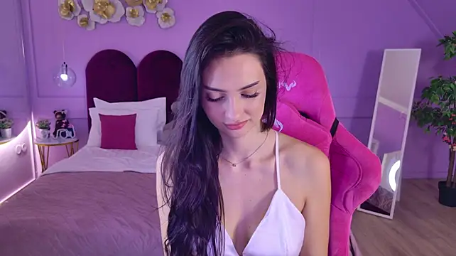 TianaFoxy live cam on StripChat