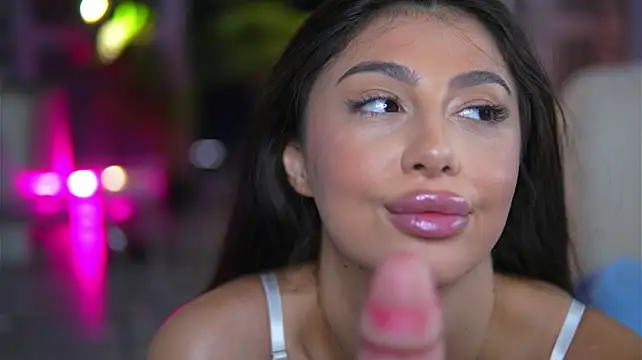 missmeganmoon (F young) - Slide a finger inside😈😈