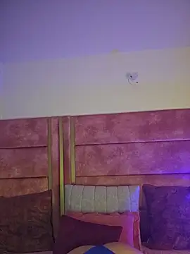 onlynina live cam on StripChat