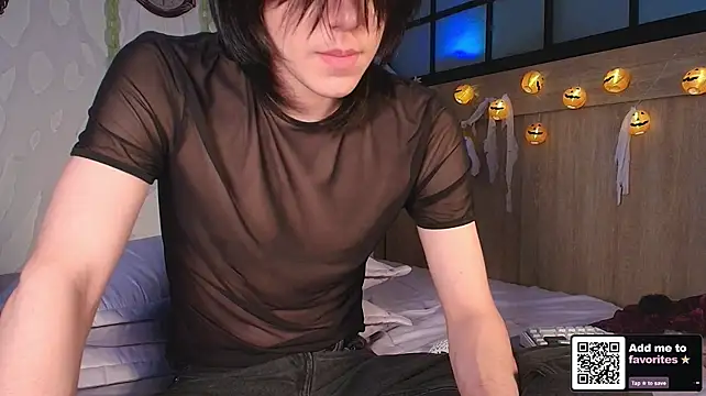 Daphne_and_Roger_ webcam