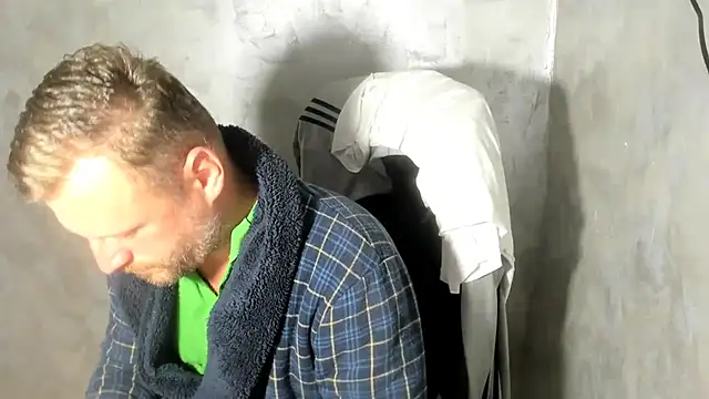20CMCOCK2026 live cam preview