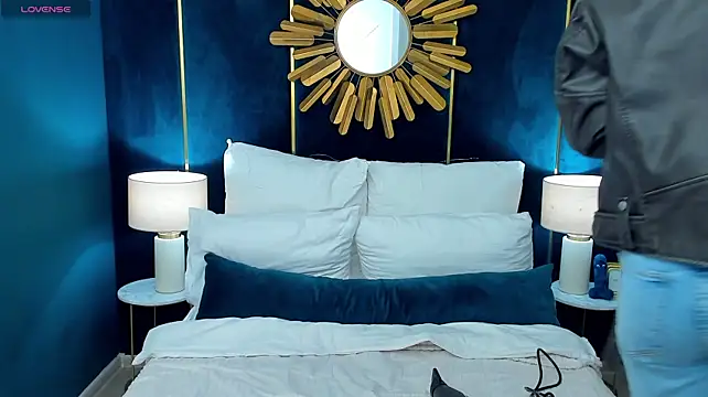 AprilWong live cam preview
