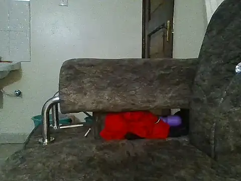 Midnight_doll01 live cam preview