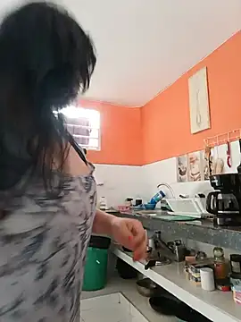 katysquirtdirty live cam preview