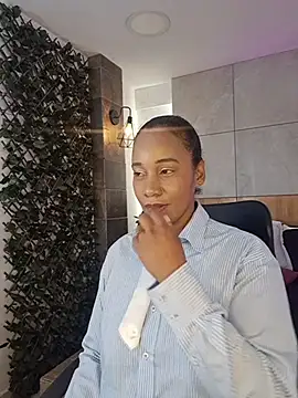 EbonyHorrny