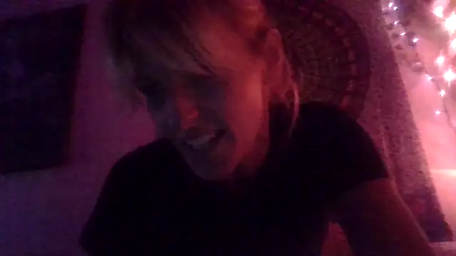 GiggleCatalyst
