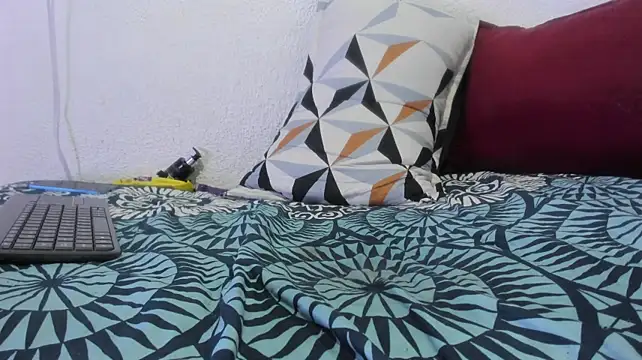 Naniis_wish live cam preview