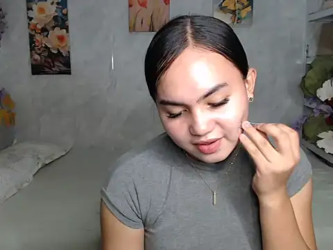ur_asiankat webcam