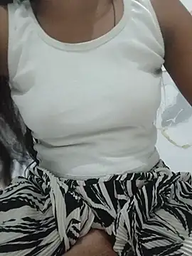 Sexy_Naina7